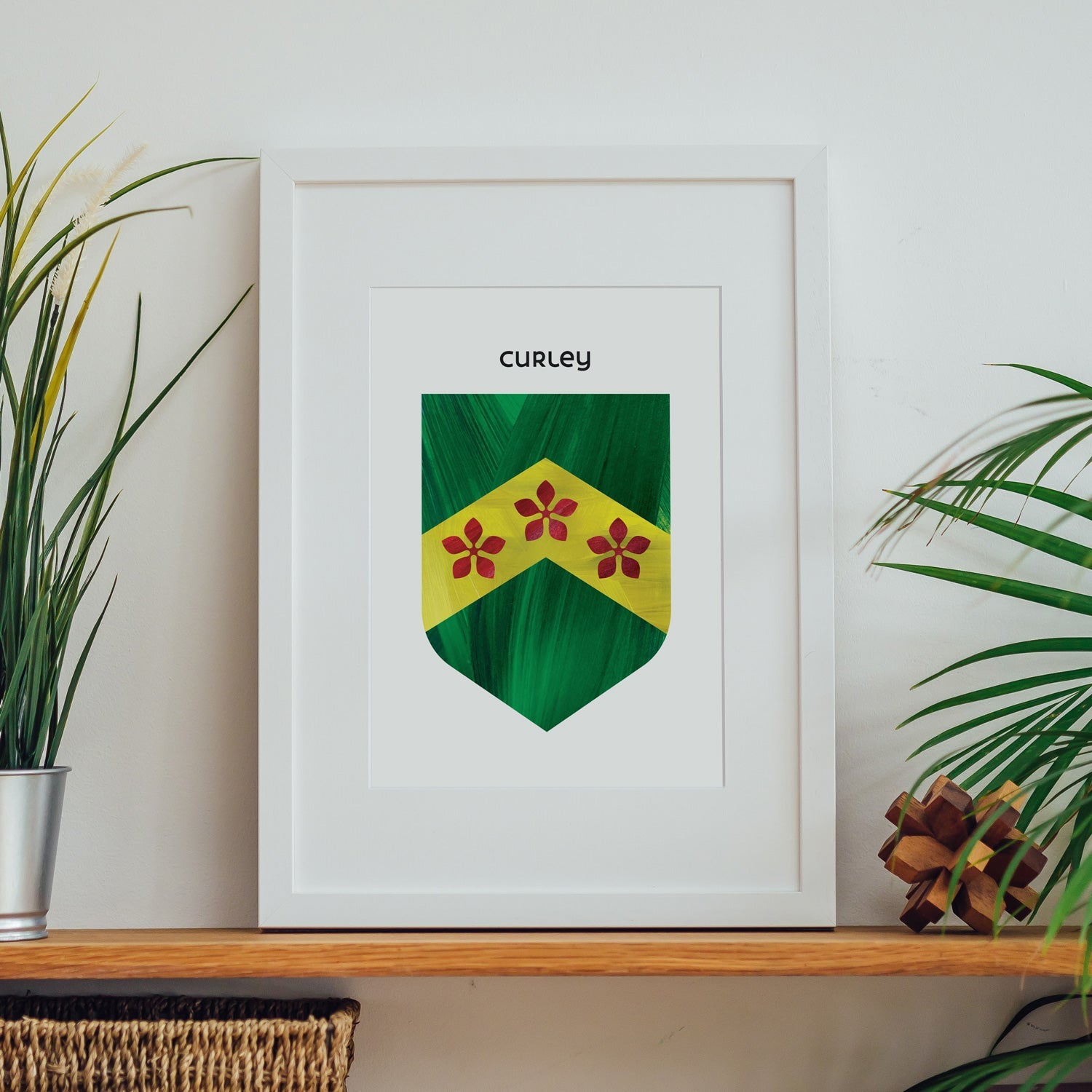 Curley Family Crest – Celtic Clans